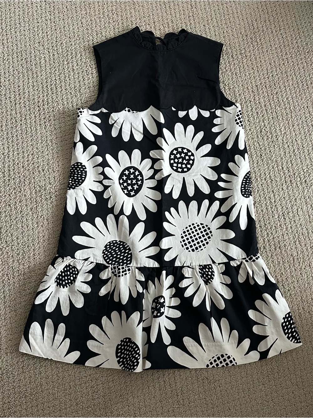 Victoria Beckham x Target Black & White Daisy Print Sleeveless Dress